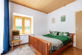 Vilnius Pinewood Apartment